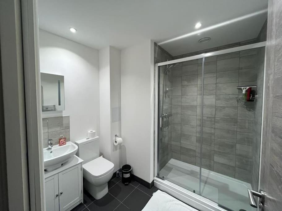 Bayard Luxe 2 Bedroom Penthouse Duplex Peterborough Buitenkant foto